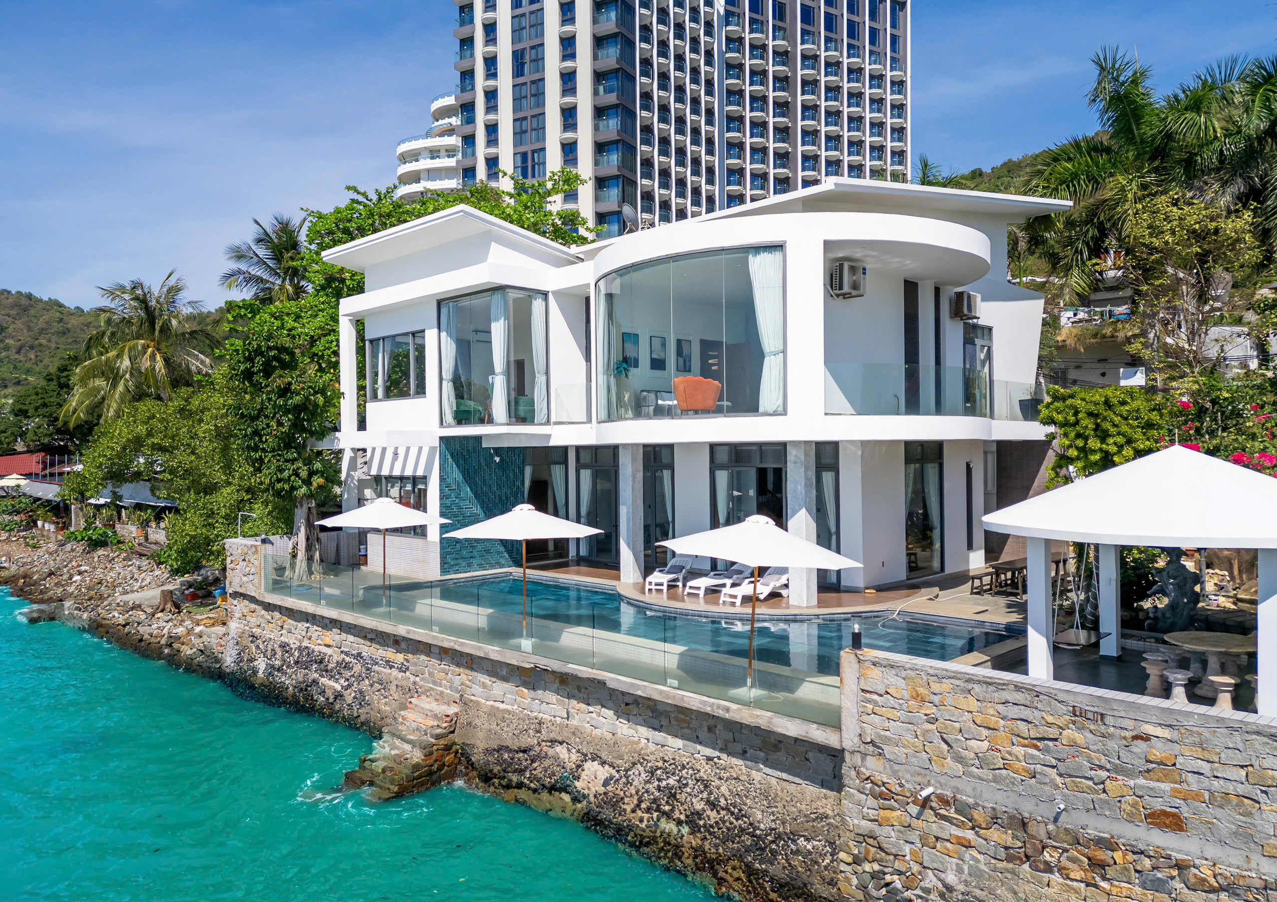 villa panorama   tran phu
