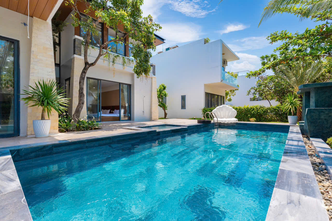 villa r12    aria vung tau