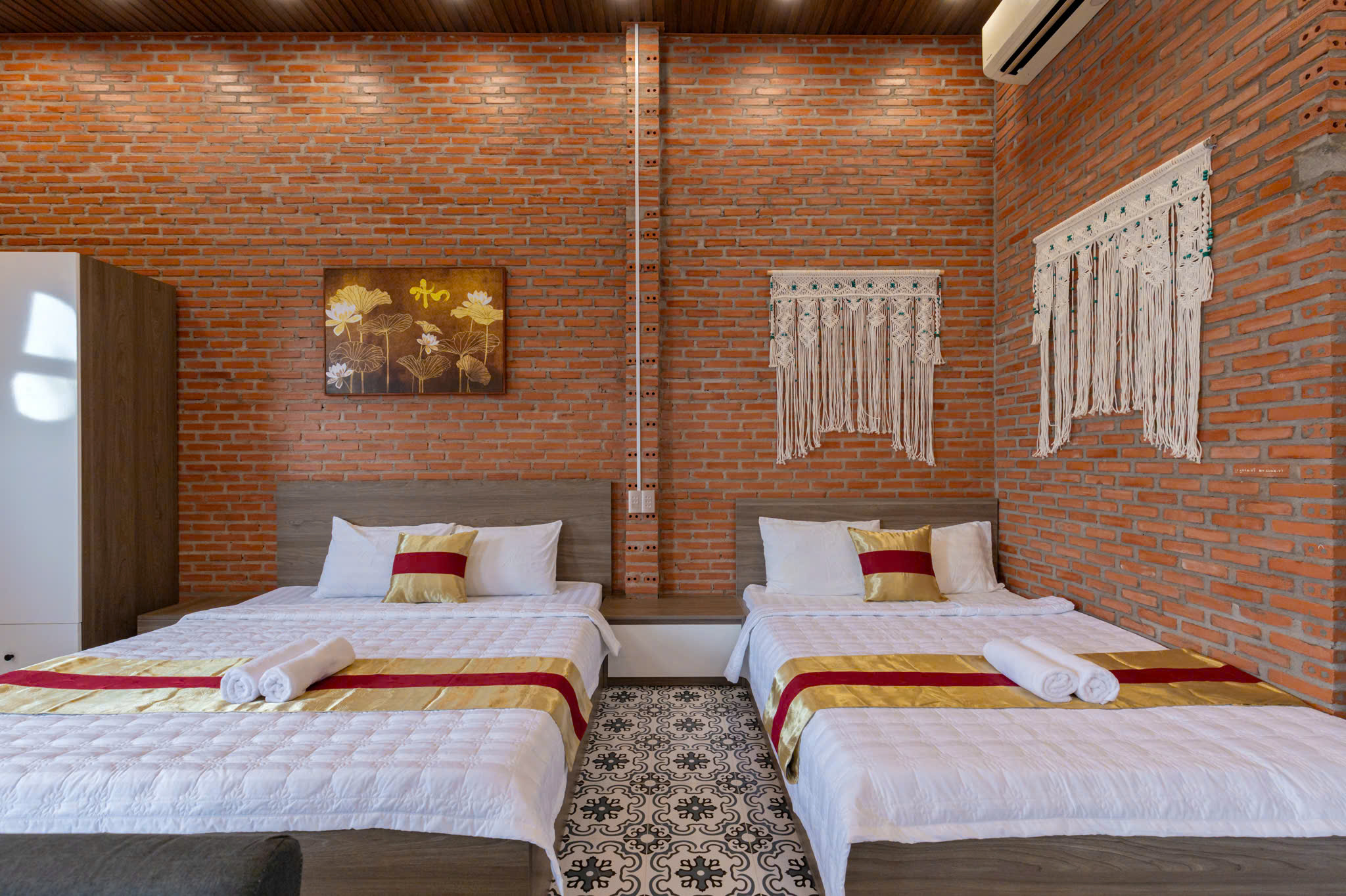 Nhà phố BÍ ĐỎ HOUSE - Phước Tỉnh