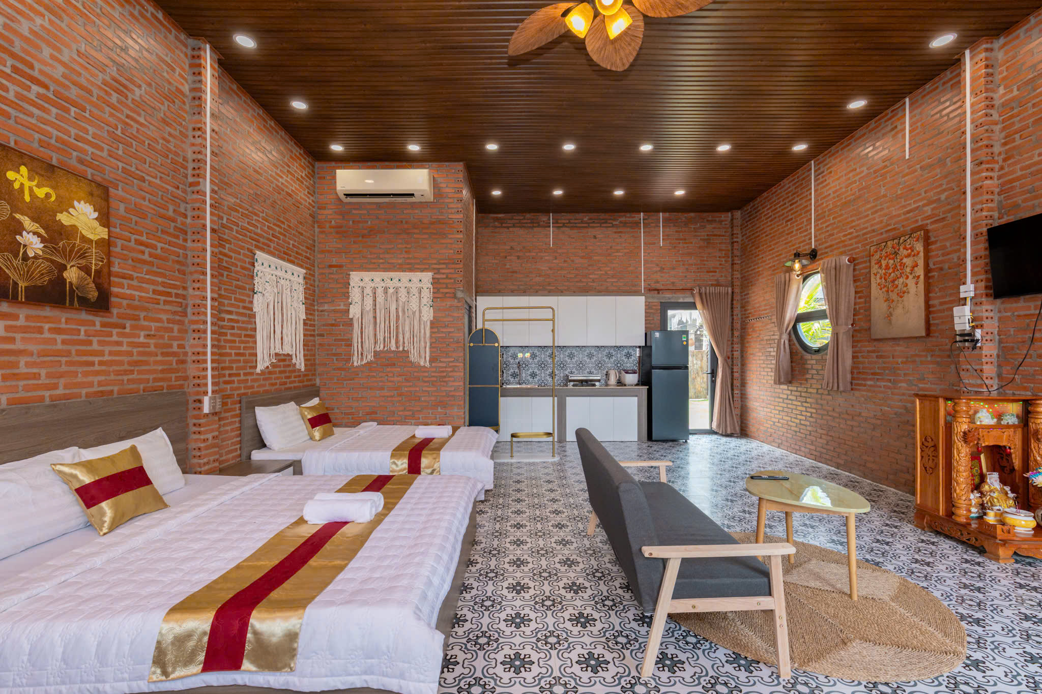 Nhà phố BÍ ĐỎ HOUSE - Phước Tỉnh