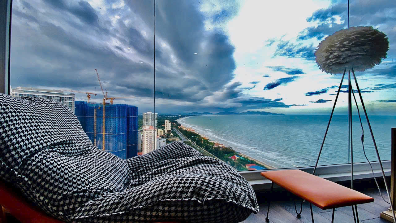 Penthouse 31A Oasky