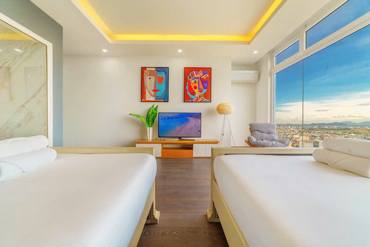 Penthouse 31A Oasky