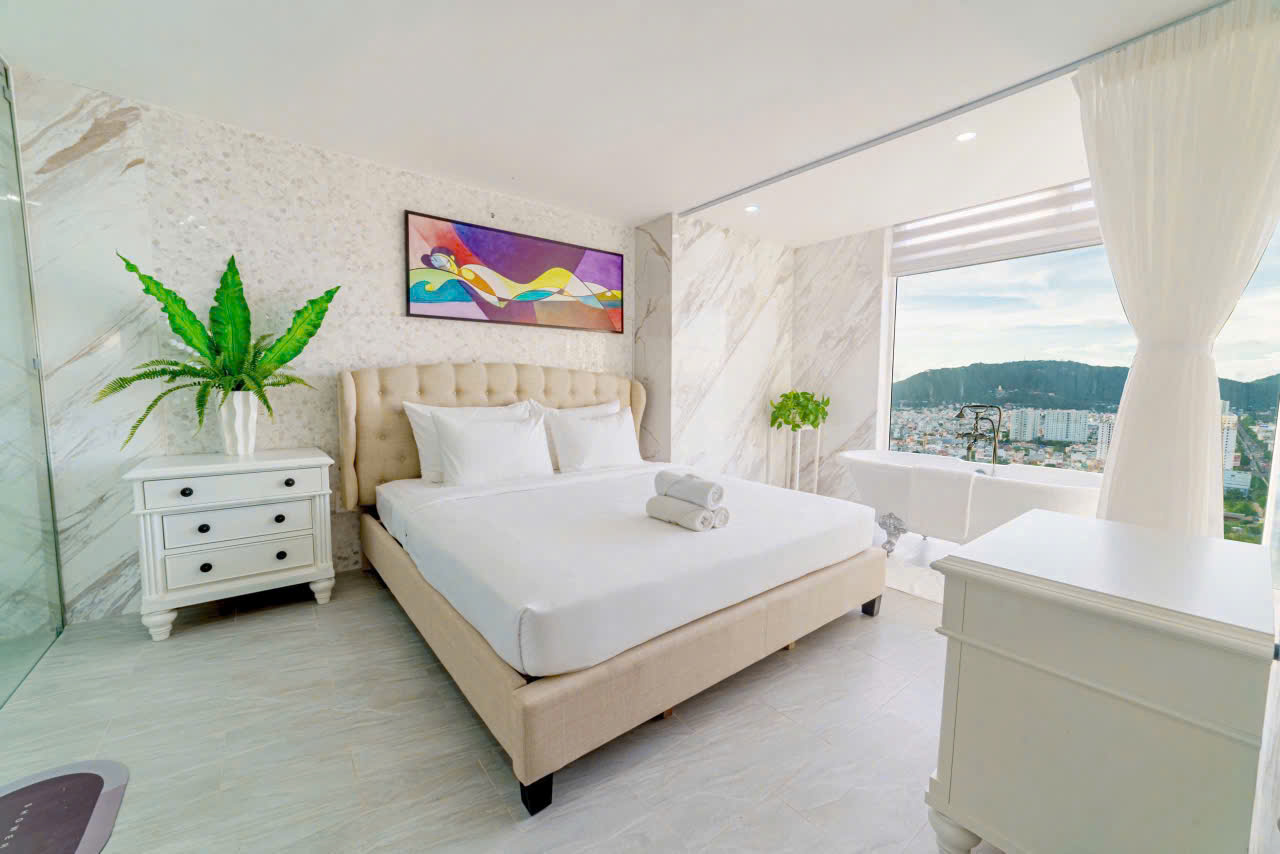 Penthouse 31A Oasky