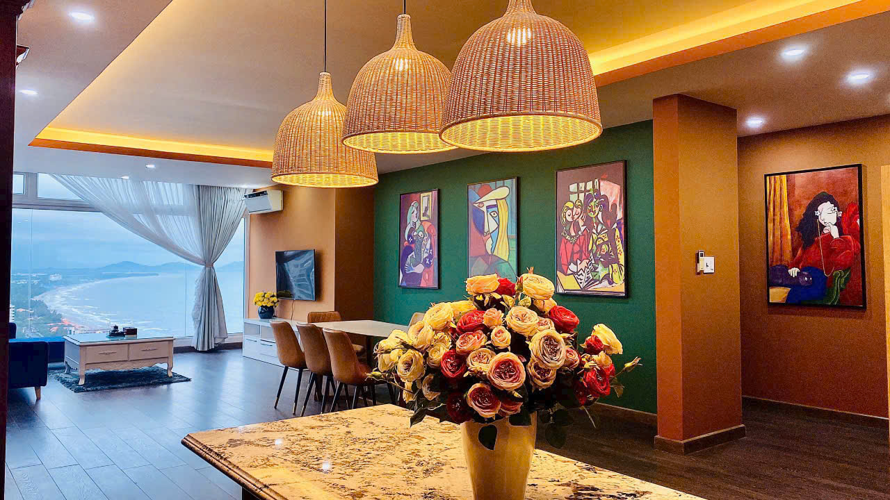 Penthouse 31A Oasky