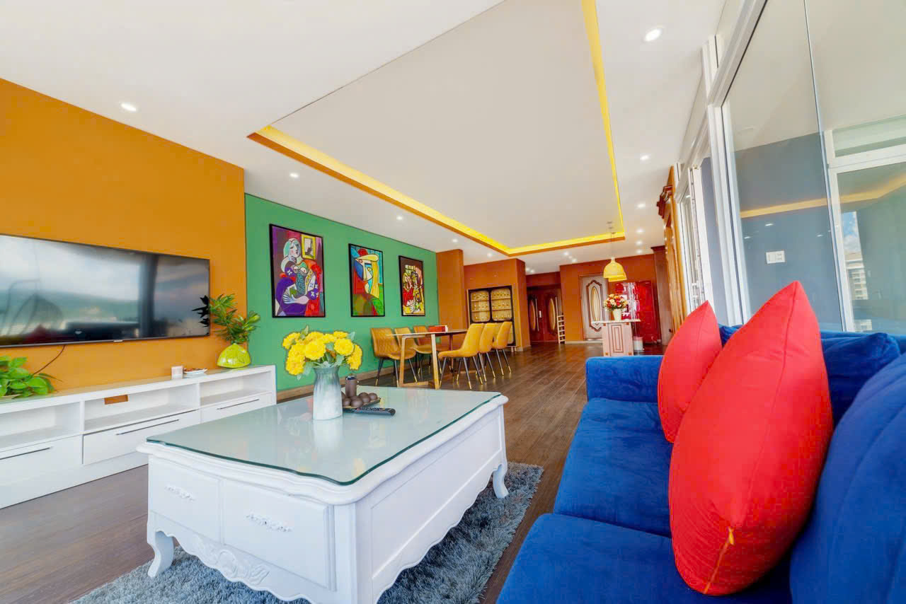 Penthouse 31A Oasky