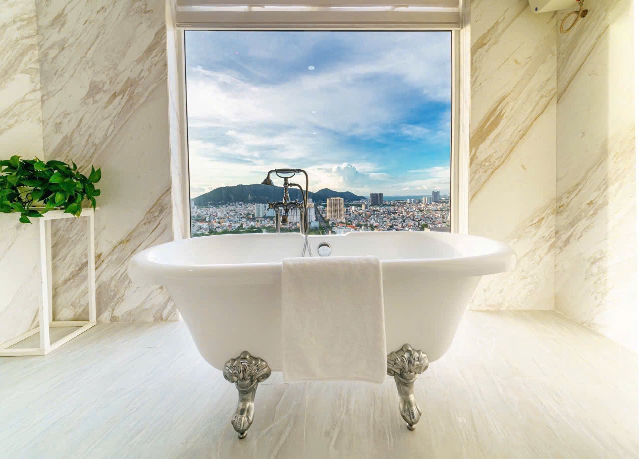 Penthouse 31A Oasky