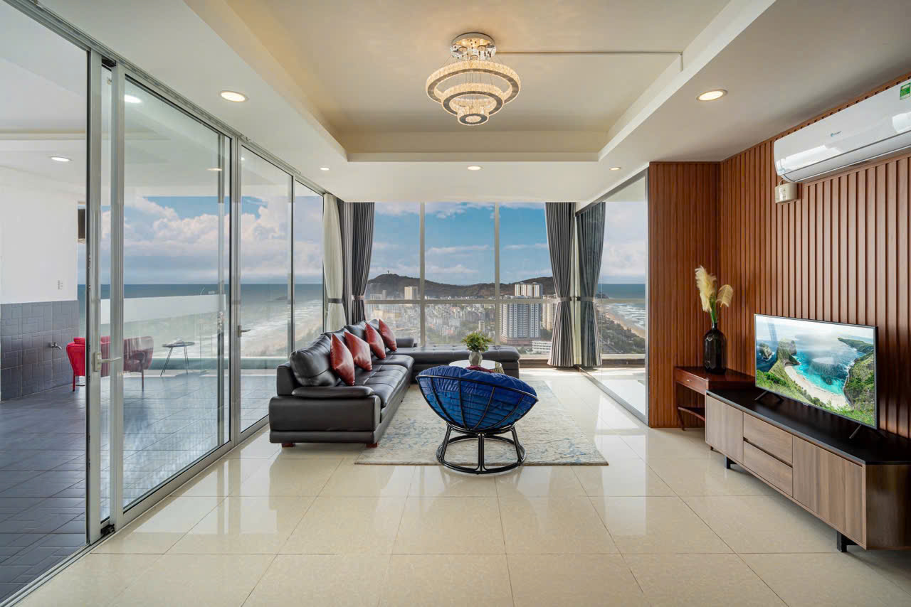 Penthouse 31E Oasky