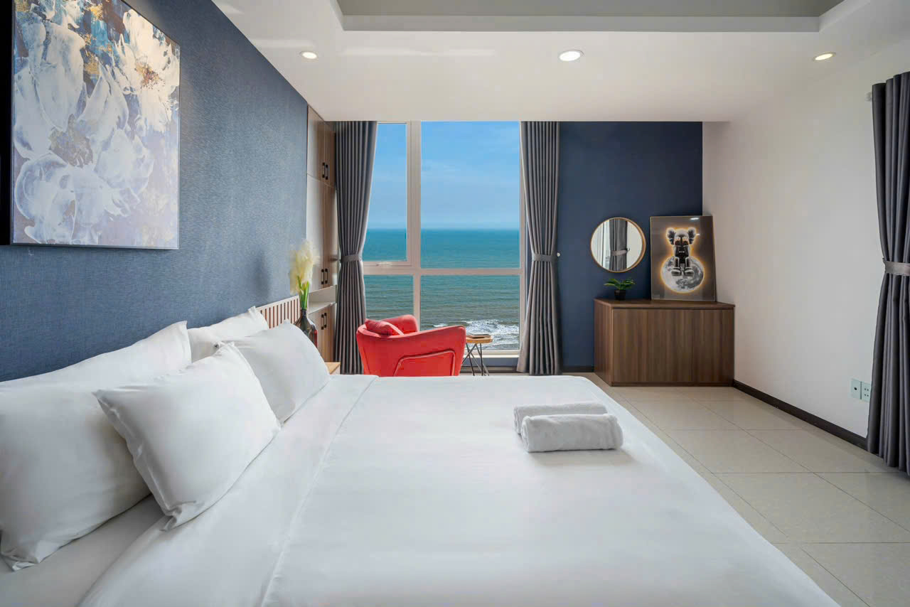 Penthouse 31E Oasky