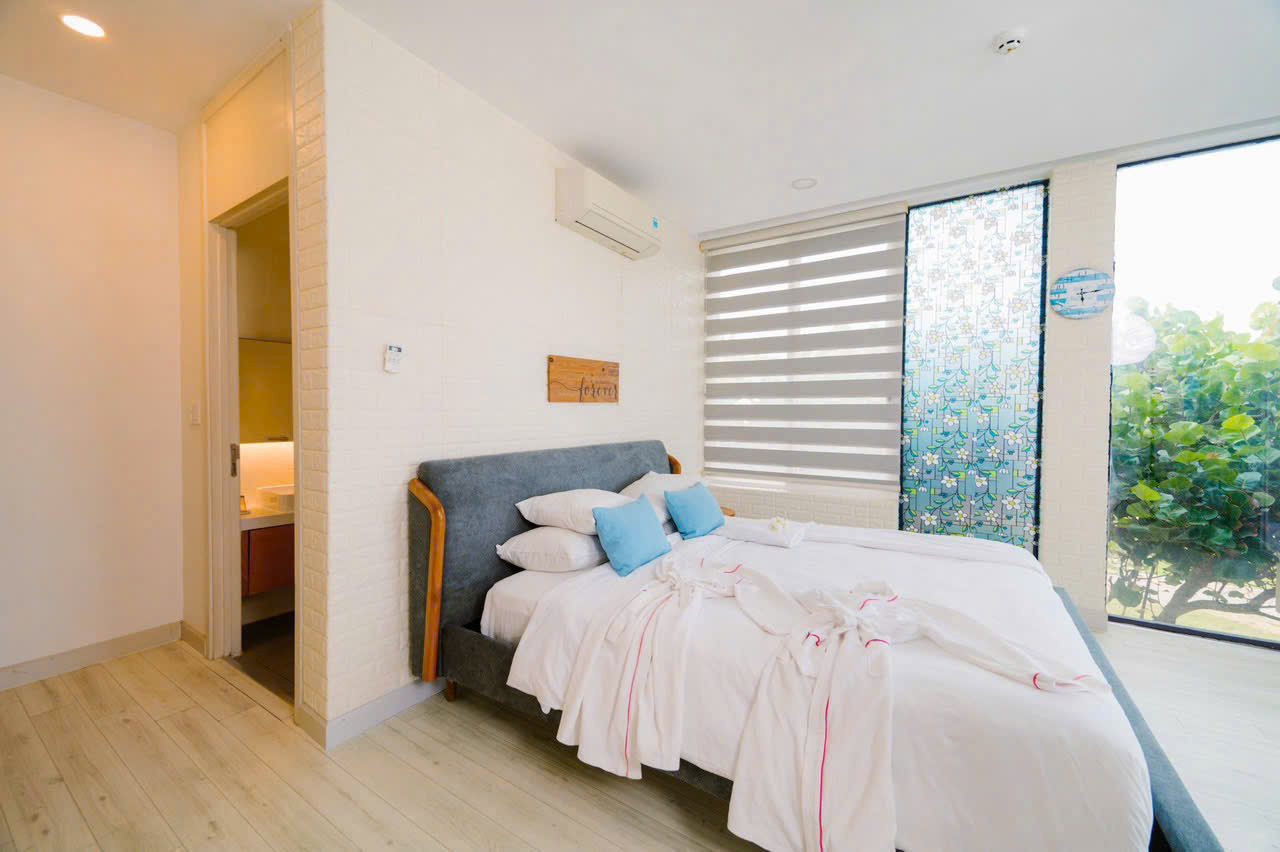 Villa 7 phòng - Oceanami Long Hải