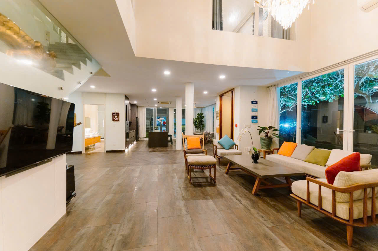 Villa 7 phòng - Oceanami Long Hải