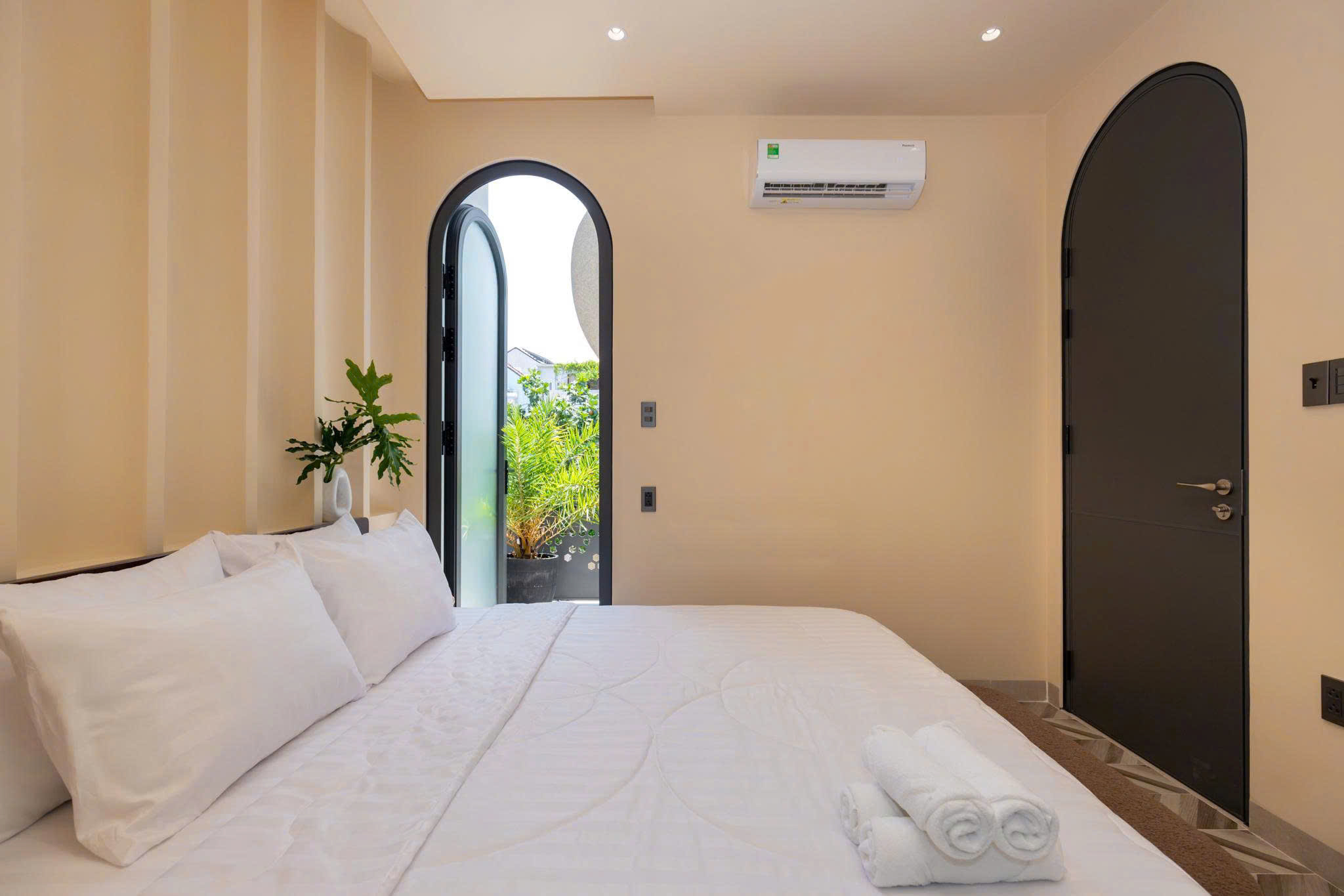 Villa ĐÀN - 15 Trần Thượng Xuyên