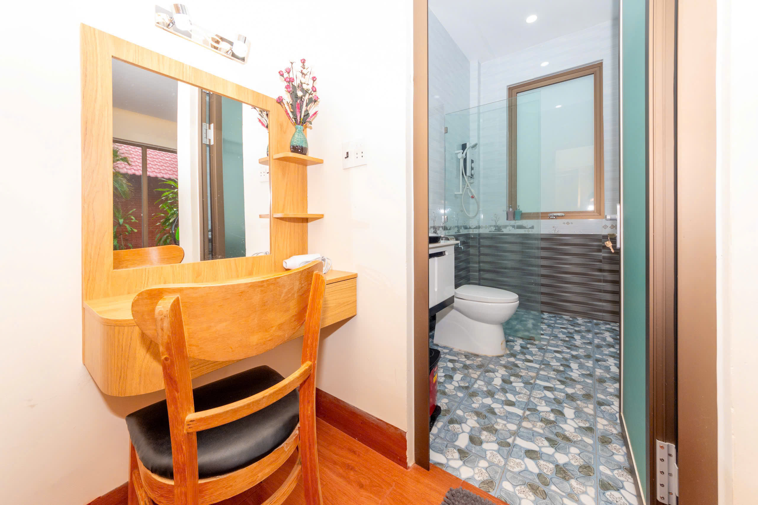 Villa Long Hải sát biển - Sân vườn 1000m² hiếm có cho kỳ nghỉ trọn vẹn