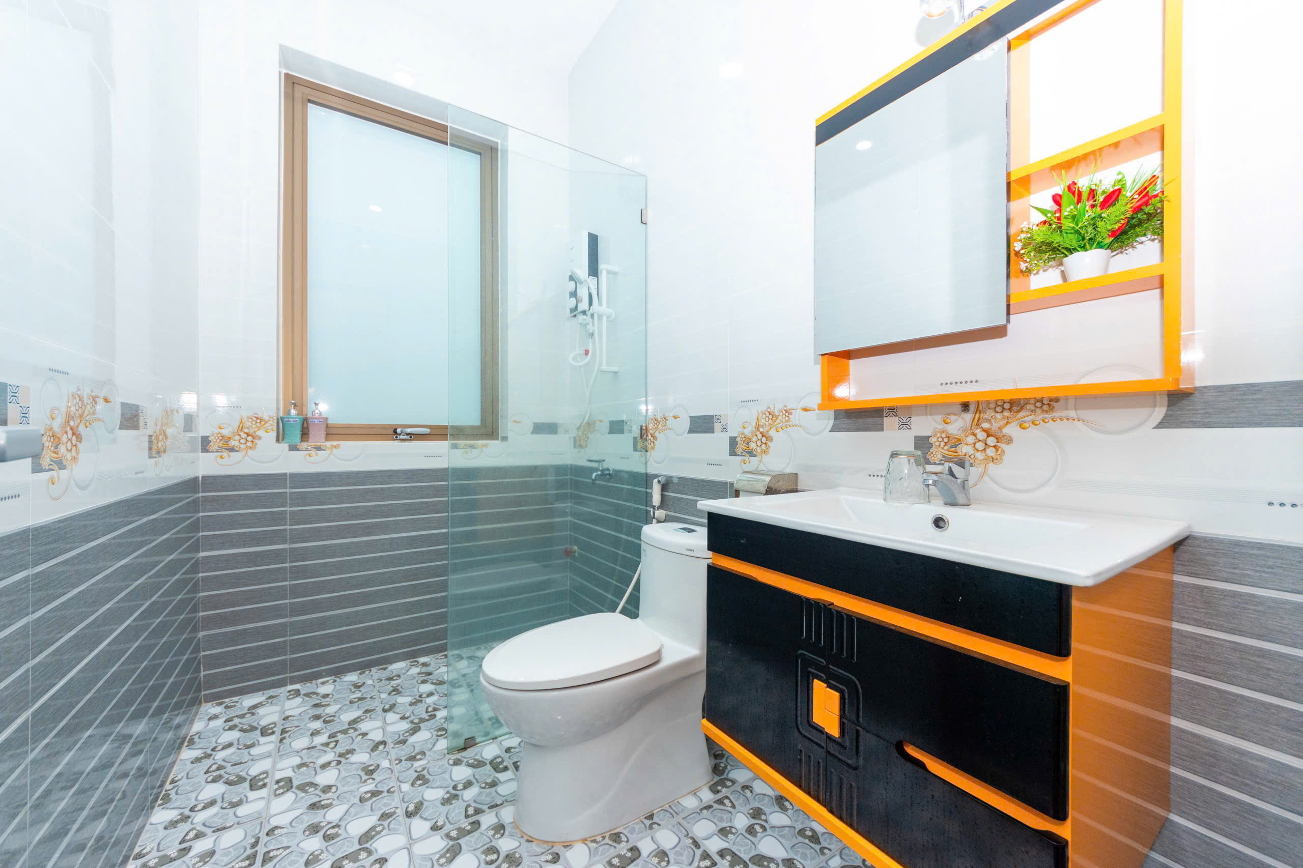 Villa Long Hải sát biển - Sân vườn 1000m² hiếm có cho kỳ nghỉ trọn vẹn