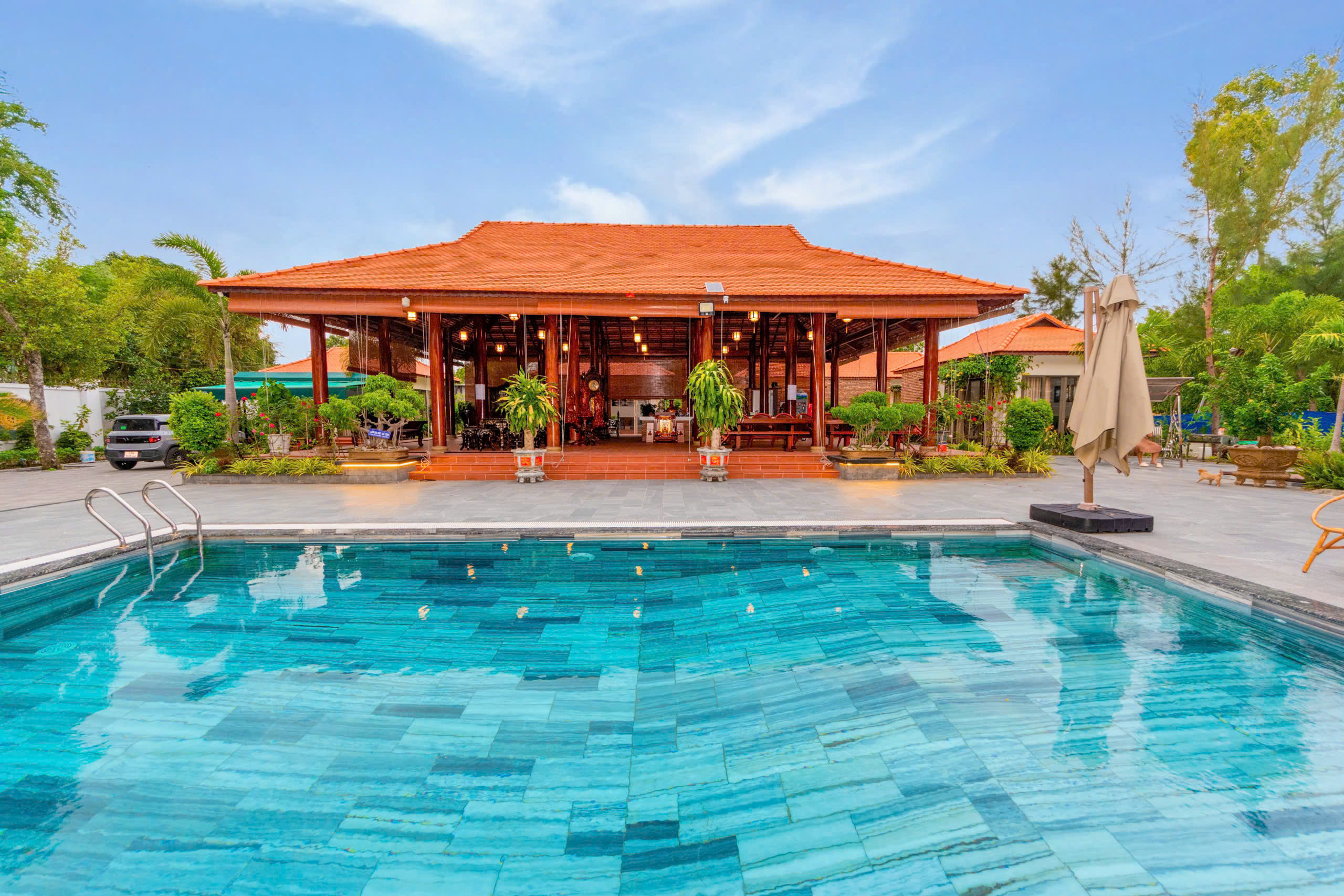 Villa Long Hải sát biển - Sân vườn 1000m² hiếm có cho kỳ nghỉ trọn vẹn