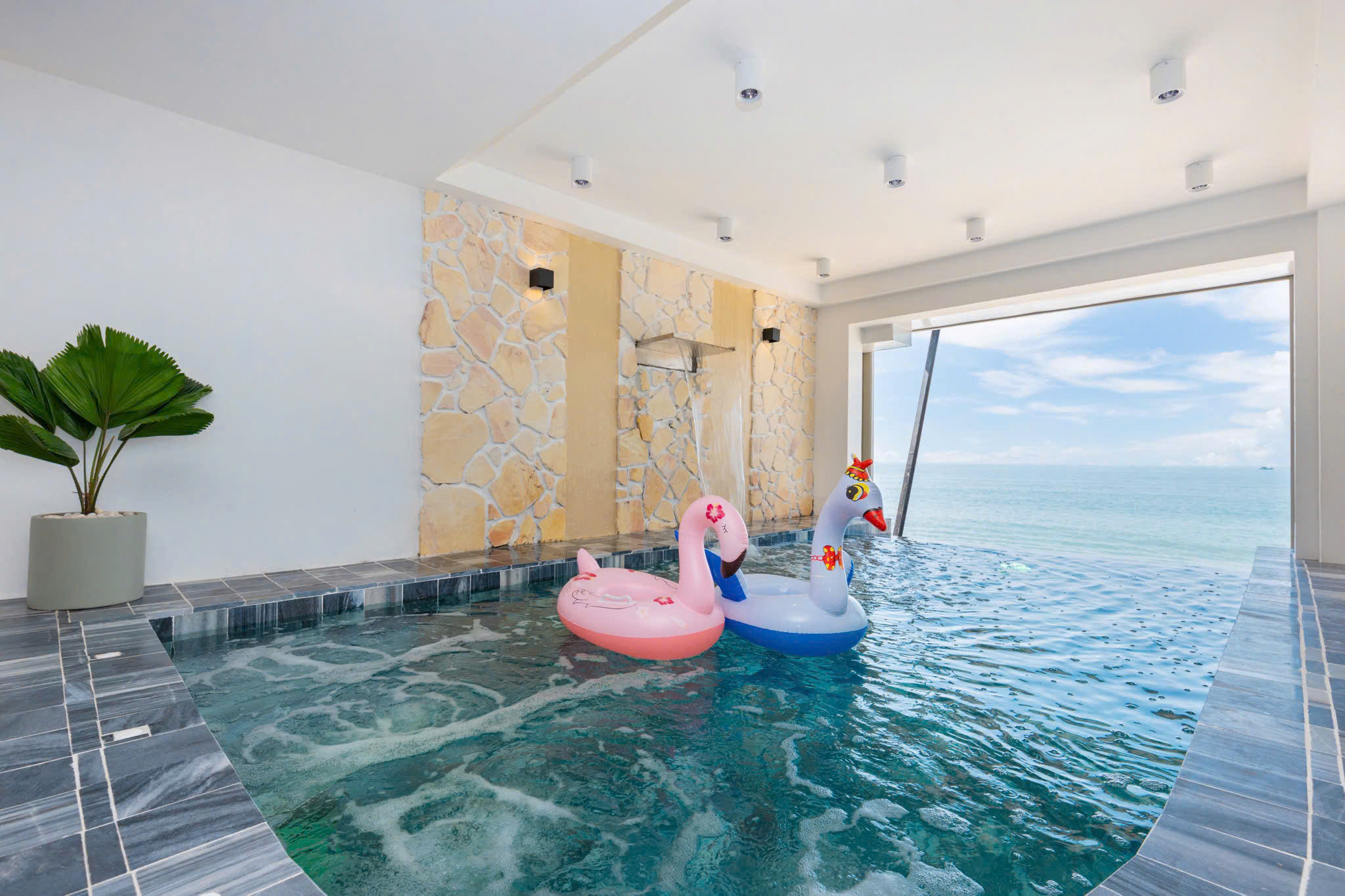 Villa PENT - Bãi Dâu Trần Phú
