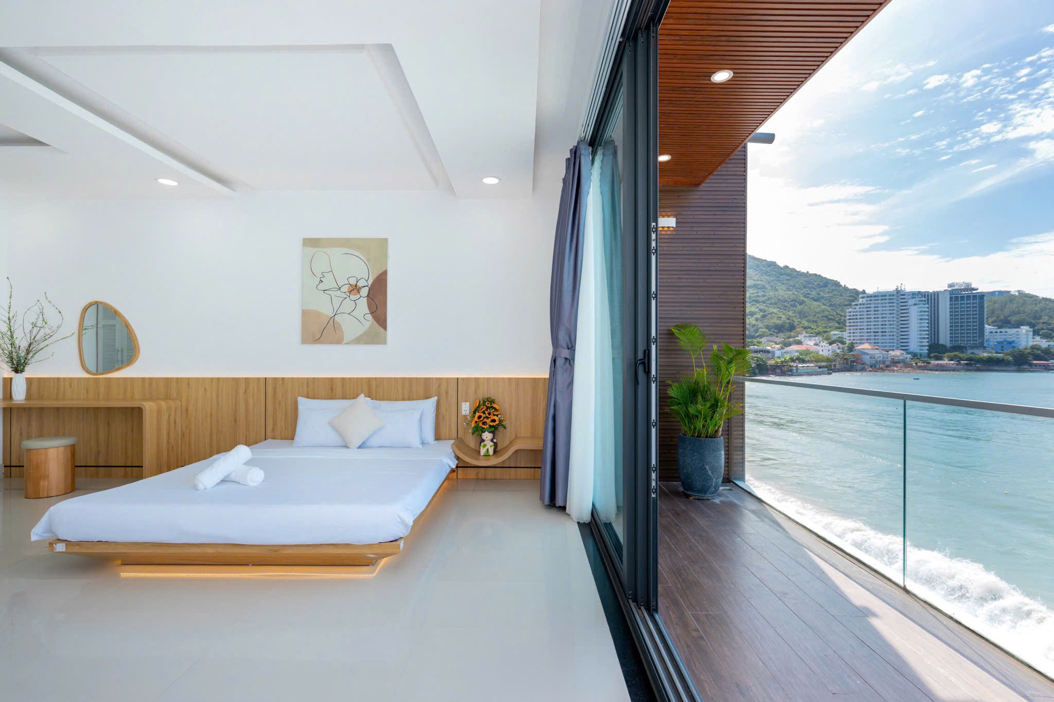 Villa Sunset Beach - Bãi Dâu Trần Phú